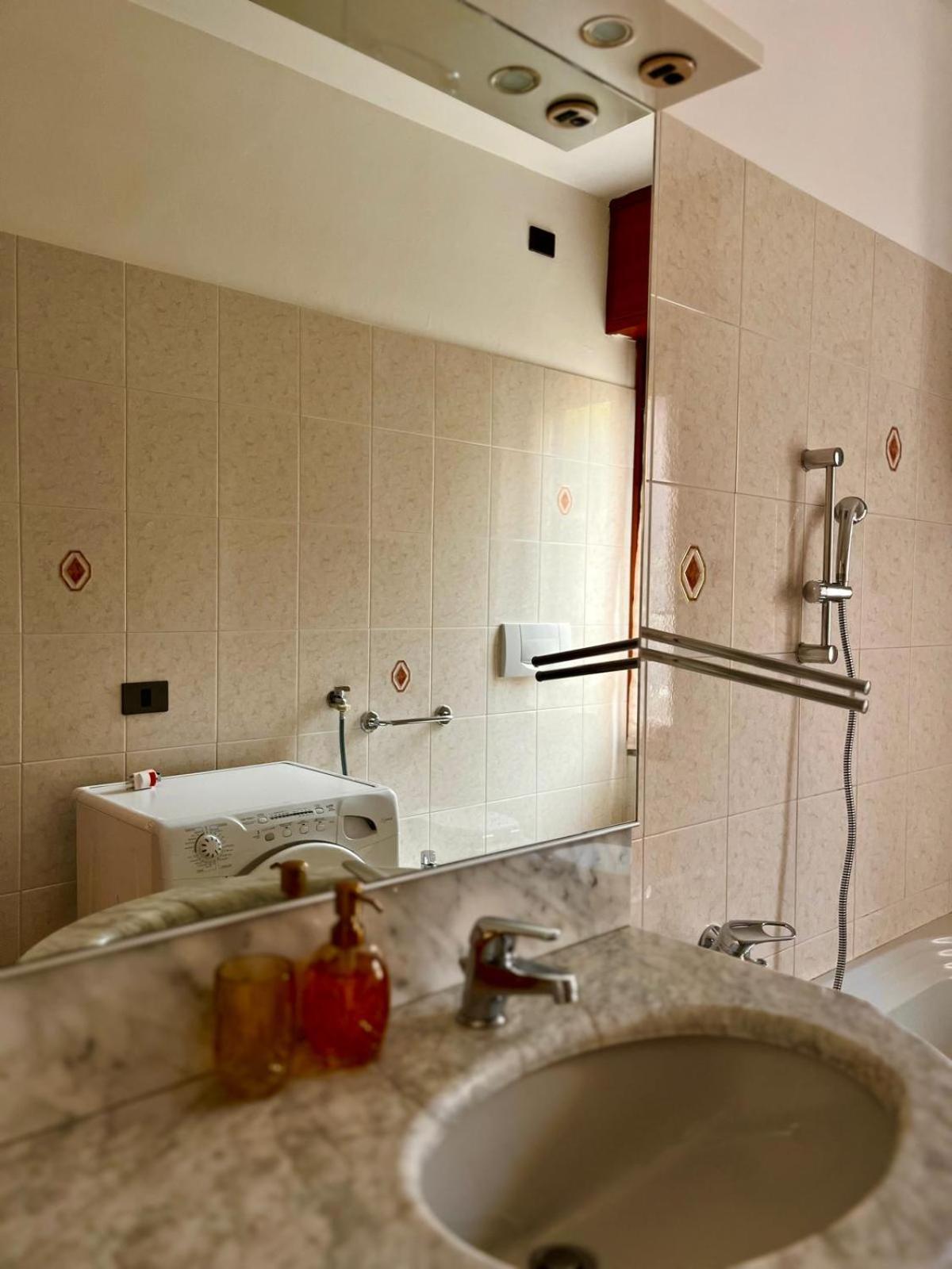 Perla House Appartement Abbadia Lariana Buitenkant foto